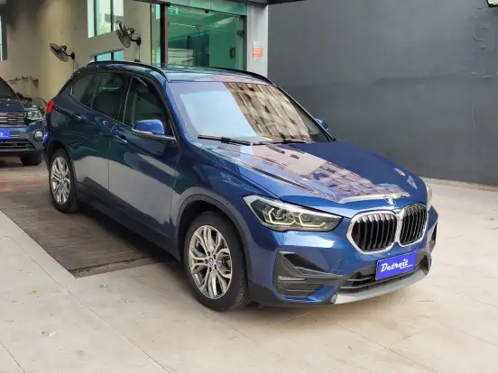 BMW-X1-2021