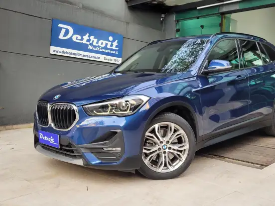 BMW-X1-2021