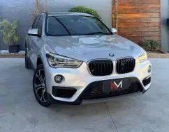 BMW X1 2.0 16V TURBO ACTIVEFLEX SDRIVE20I 4P AUTOMÁTICO BMW X1 2.0 16V TURBO ACTIVEFLEX SDRIVE20I 4P AUTOMÁTICO