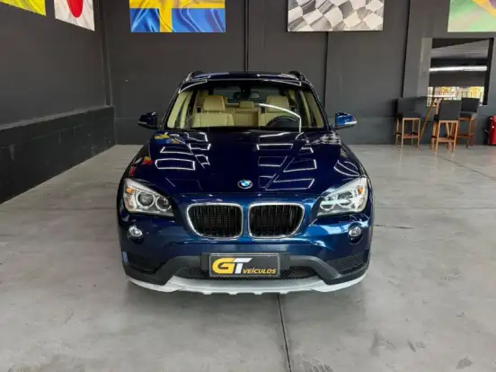 BMW-X1-2.0 16V TURBO ACTIVEFLEX SDRIVE20I 4P AUTOMÁTICO BMW-X1-2015