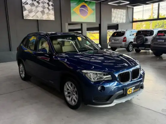 BMW-X1-2.0 16V TURBO ACTIVEFLEX SDRIVE20I 4P AUTOMÁTICO BMW-X1-2015