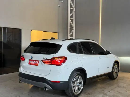 BMW-X1-2.0 16V TURBO ACTIVEFLEX SDRIVE20I 4P AUTOMÁTICO BMW-X1-2018