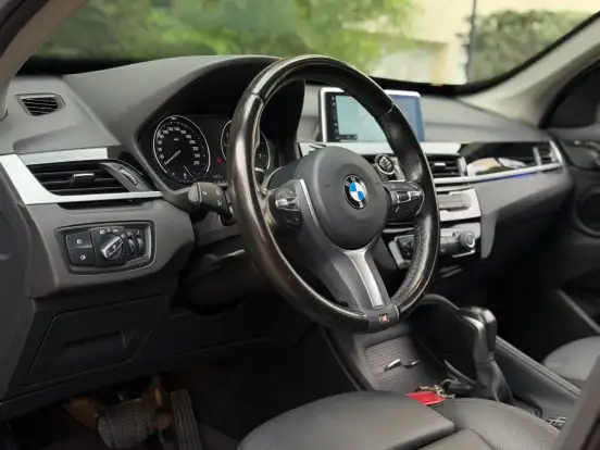 BMW-X1-2022