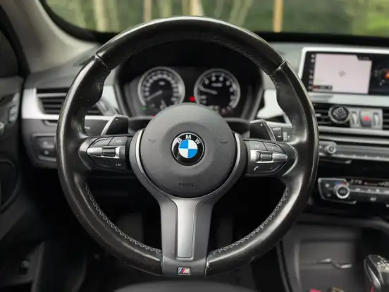 BMW-X1-2022