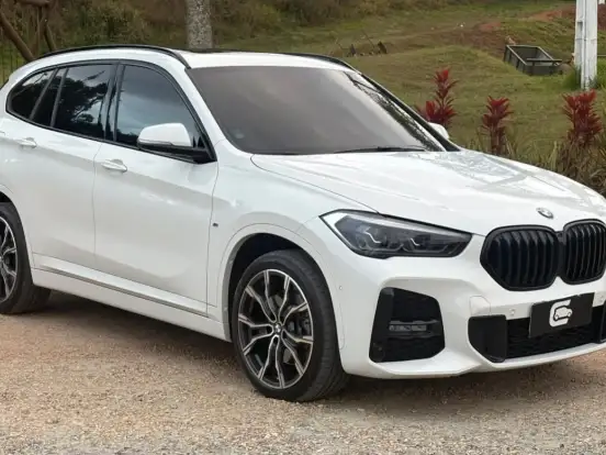 BMW-X1-2.0 16V TURBO ACTIVEFLEX SDRIVE20I M SPORT 4P AUTOMÁTICO BMW-X1-2022