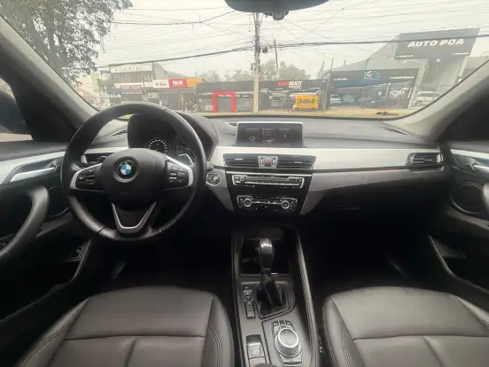 BMW-X1-2021