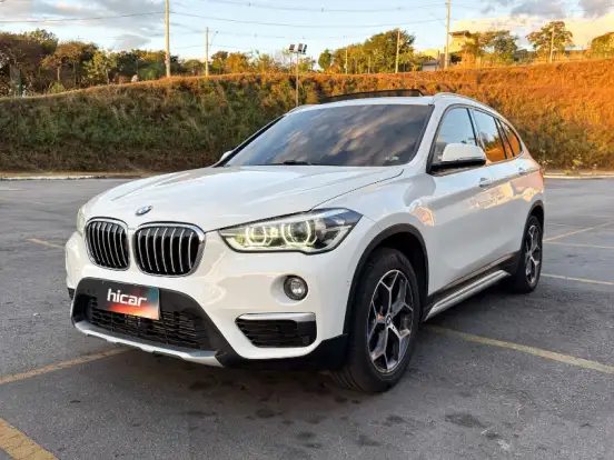 BMW-X1-2.0 16V TURBO ACTIVEFLEX SDRIVE20I X-LINE 4P AUTOMÁTICO BMW-X1-2019