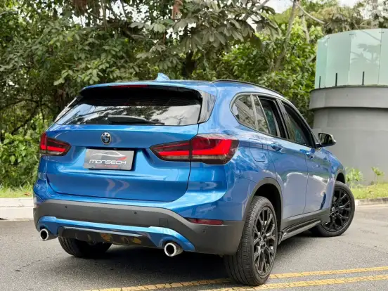 BMW-X1-2022