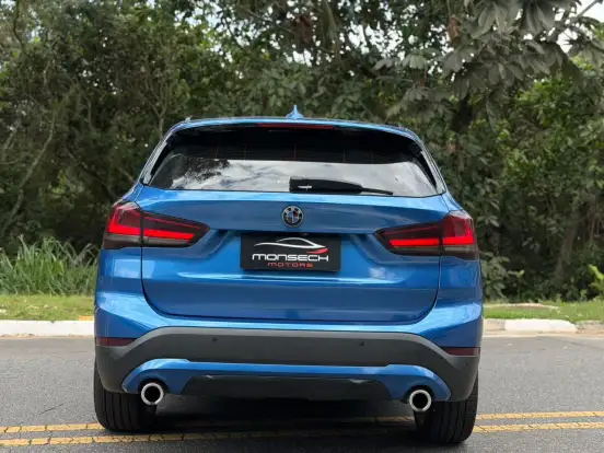 BMW-X1-2022