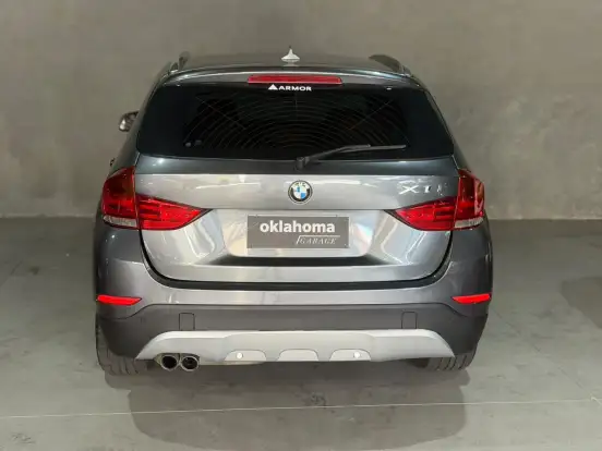 BMW-X1-2013