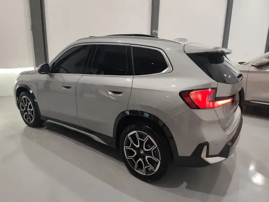 BMW-X1-2.0 16V TURBO GASOLINA SDRIVE20I X-LINE STEPTRONIC BMW-X1-2025