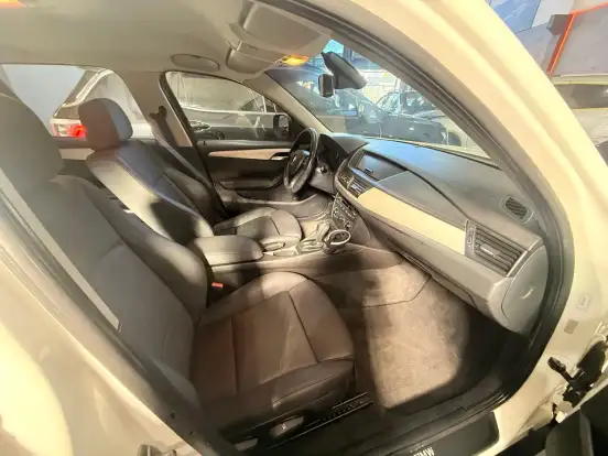 BMW-X1-2010