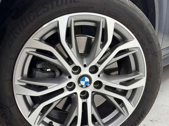 BMW-X1-2.0 16V TURBO ACTIVEFLEX SDRIVE20I 4P AUTOMÁTICO BMW-X1-2019