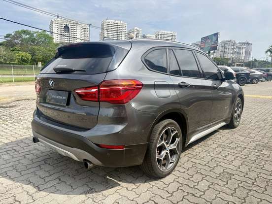 BMW-X1-2.0 16V TURBO ACTIVEFLEX SDRIVE20I 4P AUTOMÁTICO BMW-X1-2016