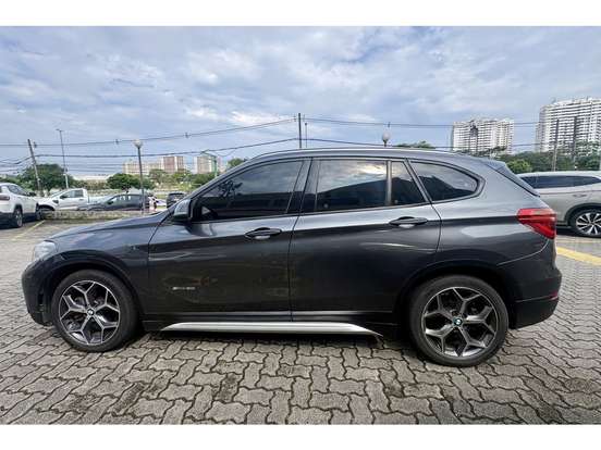 BMW-X1-2.0 16V TURBO ACTIVEFLEX SDRIVE20I 4P AUTOMÁTICO BMW-X1-2016
