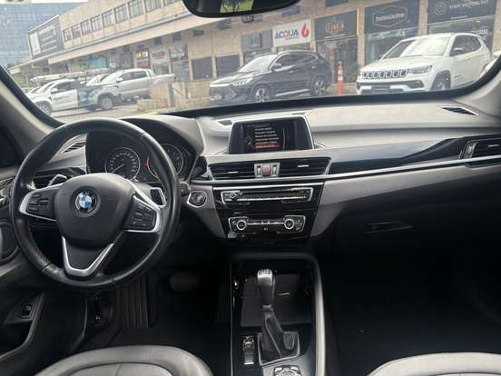 BMW-X1-2.0 16V TURBO ACTIVEFLEX SDRIVE20I 4P AUTOMÁTICO BMW-X1-2016