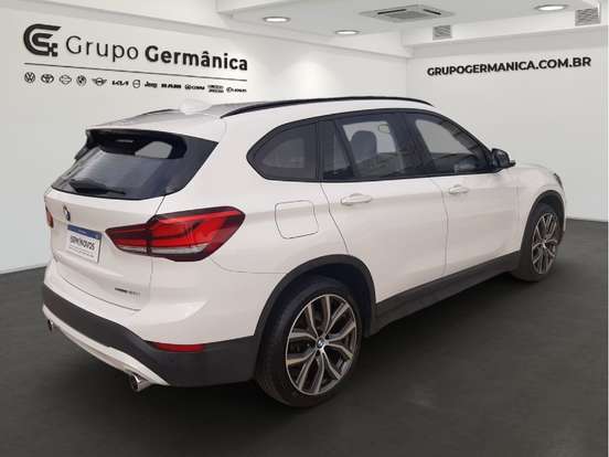 BMW-X1-2022