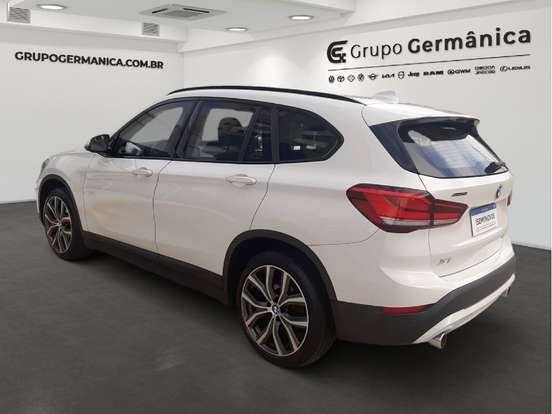 BMW-X1-2022