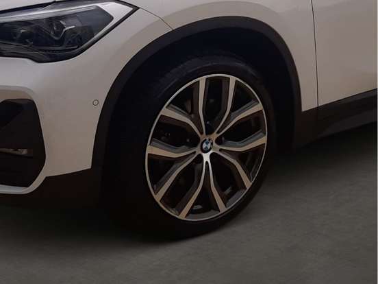 BMW-X1-2022
