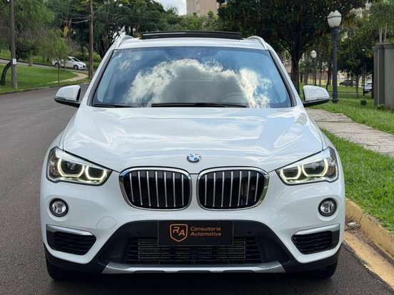 BMW-X1-2.0 16V TURBO ACTIVEFLEX SDRIVE20I X-LINE 4P AUTOMÁTICO BMW-X1-2019