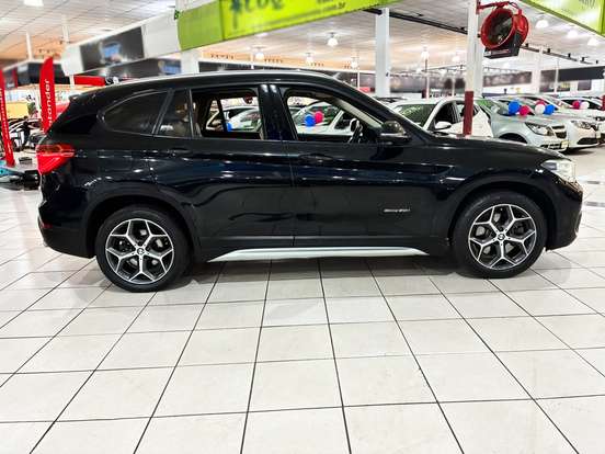 BMW-X1-2017