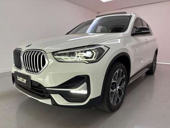 BMW-X1-2.0 16V TURBO ACTIVEFLEX SDRIVE20I X-LINE 4P AUTOMÁTICO BMW-X1-2021