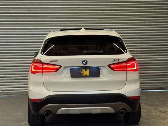 BMW-X1-2.0 16V TURBO ACTIVEFLEX SDRIVE20I X-LINE 4P AUTOMÁTICO BMW-X1-2017