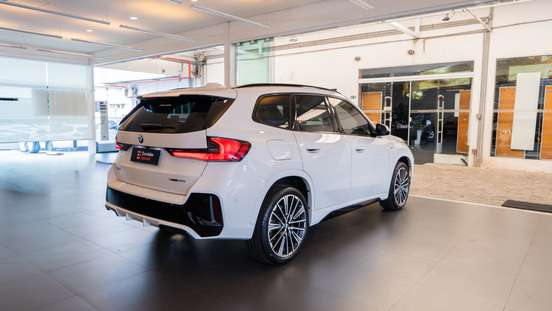 BMW-X1-2025