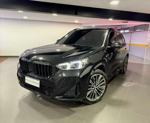 BMW-X1-2024