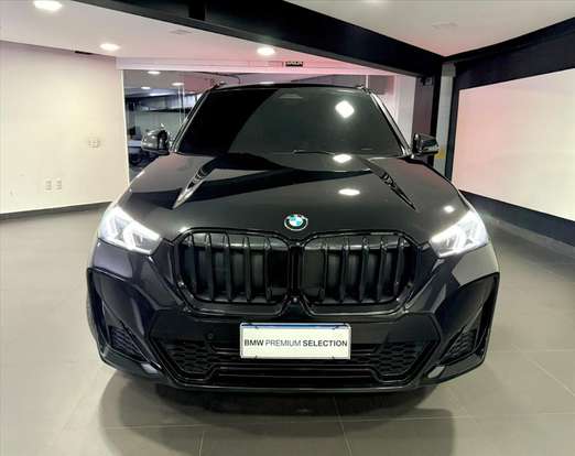 BMW-X1-2024