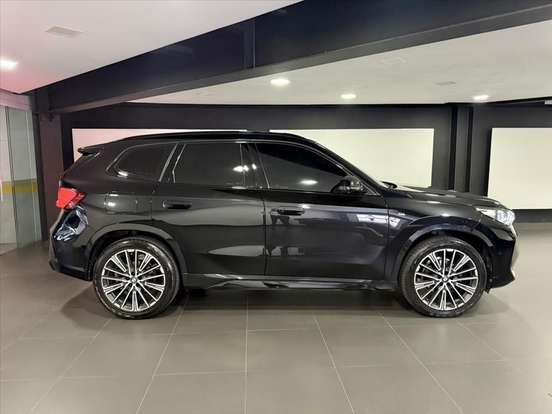 BMW-X1-2.0 16V TURBO GASOLINA SDRIVE20I M SPORT STEPTRONIC BMW-X1-2024