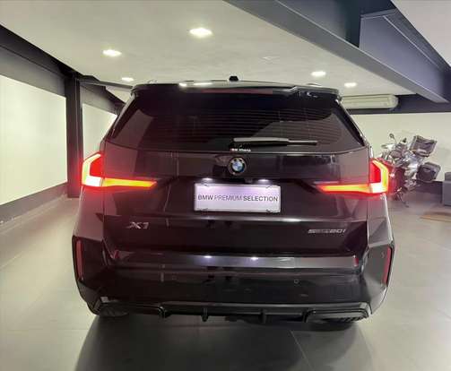 BMW-X1-2024