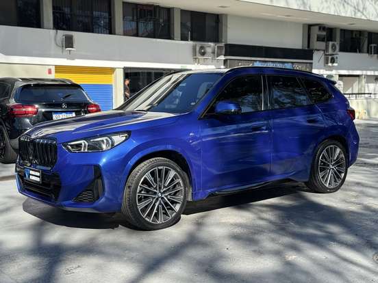BMW-X1-2.0 16V TURBO GASOLINA SDRIVE20I M SPORT STEPTRONIC BMW-X1-2024