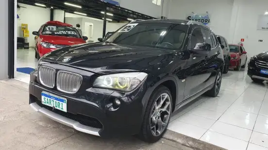 BMW-X1-2011