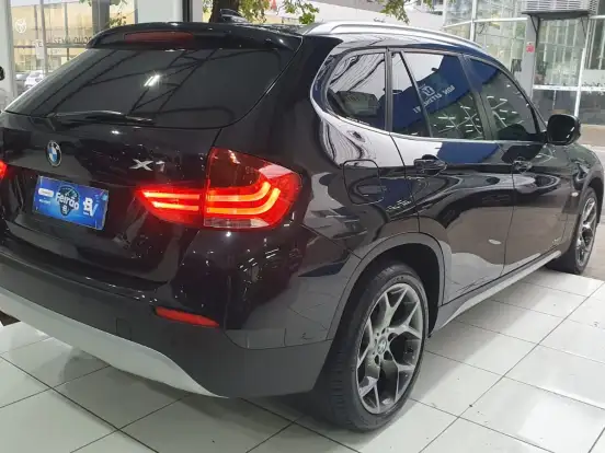 BMW-X1-3.0 24V GASOLINA XDRIVE28I 4P AUTOMÁTICO BMW-X1-2011