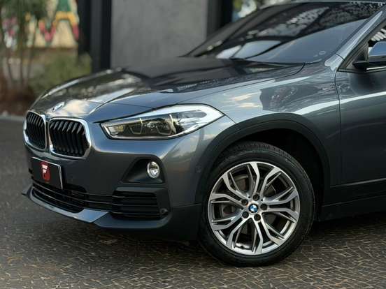 BMW-X2-2019