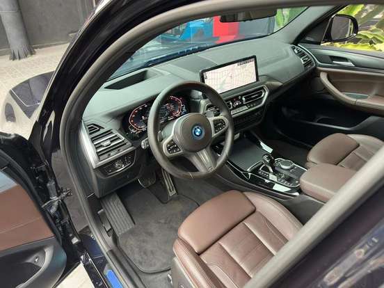 BMW-X3-2024