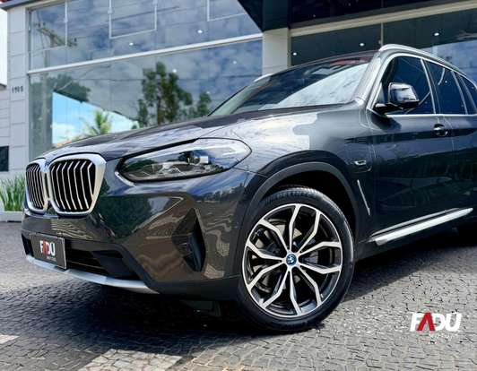 BMW-X3-2022
