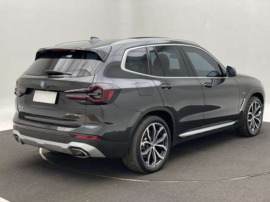 BMW-X3-2022