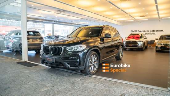 BMW-X3-2021