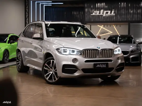 BMW X5 3.0 4X4 M50D I6 TURBO DIESEL 4P AUTOMÁTICO