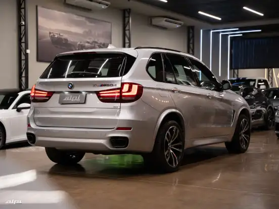 BMW-X5-3.0 4X4 M50D I6 TURBO DIESEL 4P AUTOMÁTICO BMW-X5-2016