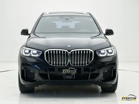 BMW-X5-2021
