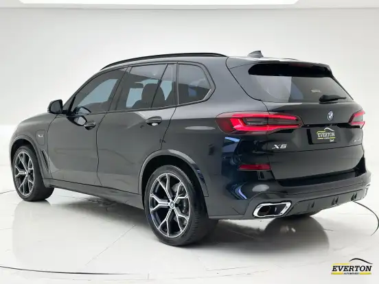 BMW-X5-3.0 I6 TURBO HÍBRIDO XDRIVE45E M SPORT AUTOMÁTICO BMW-X5-2021