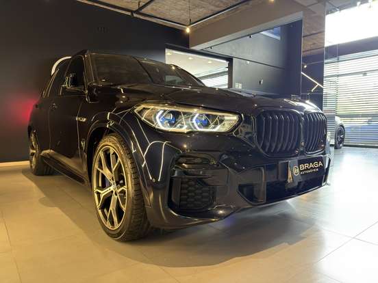 BMW-X5-2022