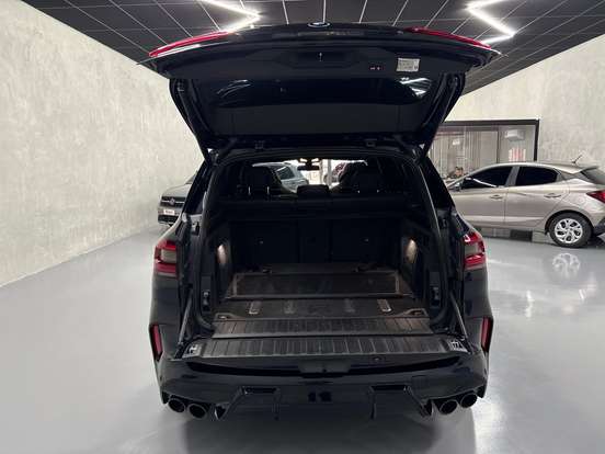 BMW-X5-4.4 V8 BITURBO GASOLINA M COMPETITION AUTOMÁTICO BMW-X5-2021