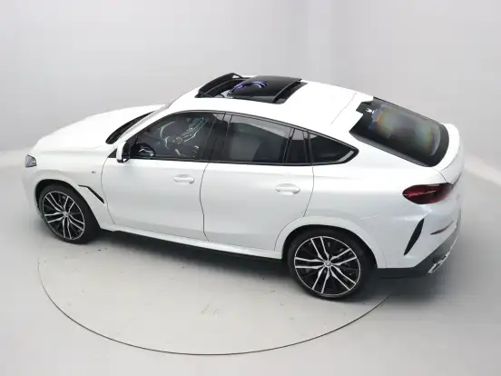 BMW-X6-3.0 TWINPOWER GASOLINA XDRIVE40I M SPORT AUTOMÁTICO BMW-X6-2024