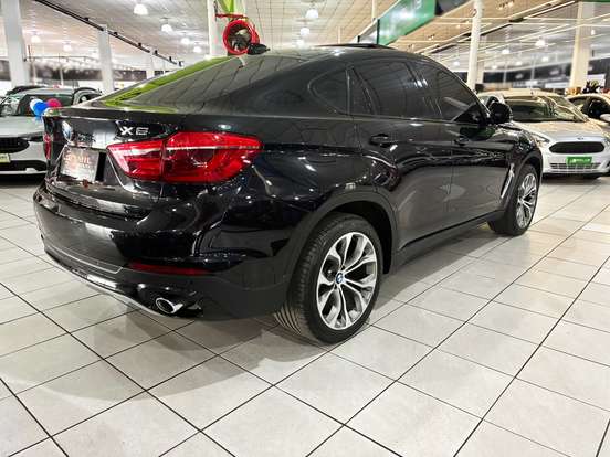 BMW-X6-2015