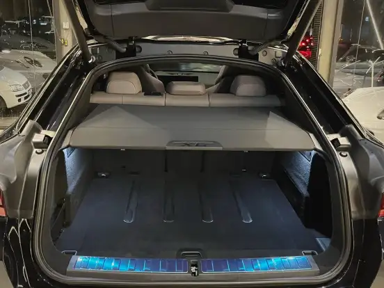 BMW-X6-4.4 V8 BITURBO GASOLINA M COMPETITION AUTOMÁTICO BMW-X6-2023