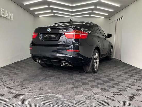 BMW-X6-4.4 M 4X4 COUPÉ V8 32V BI-TURBO GASOLINA 4P AUTOMÁTICO BMW-X6-2011